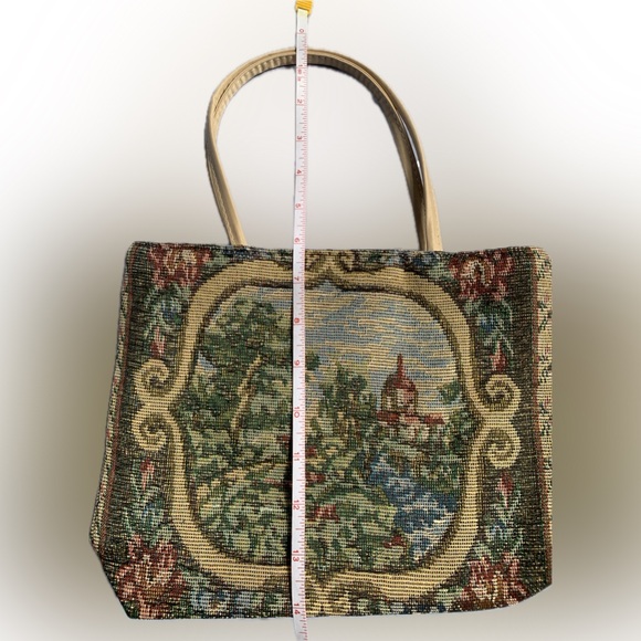 Small Tapestry Bag, in bag. (Took out for photo shoot) tan beige | Never used - Picture 6 of 11